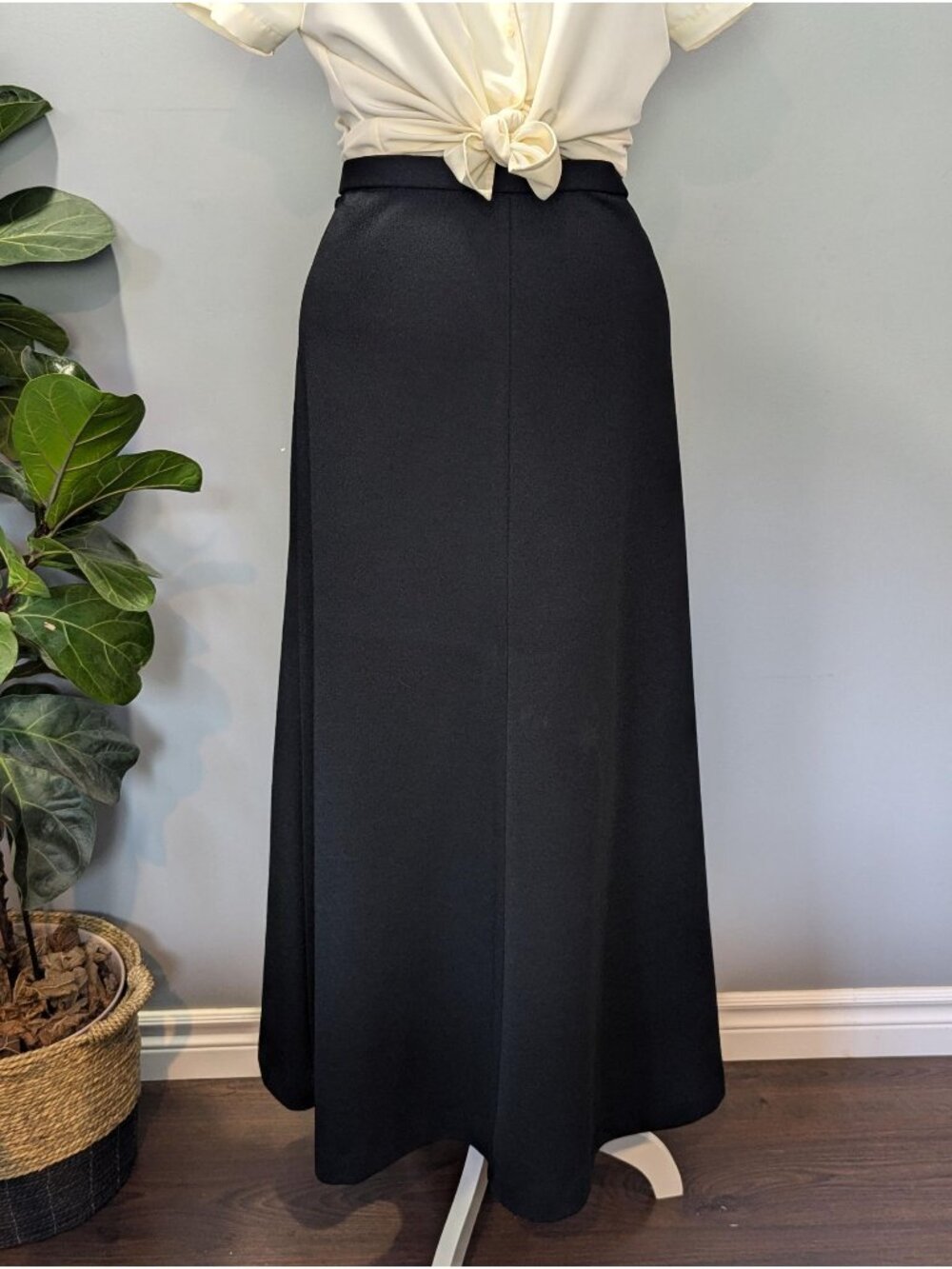 1970's Black Stephanie K Maxi Skirt - Women's Size XXL
